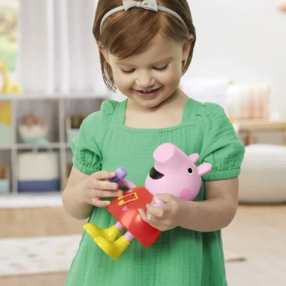Peppa Pig Talk & Sing Peppa 20 cm - Image 4