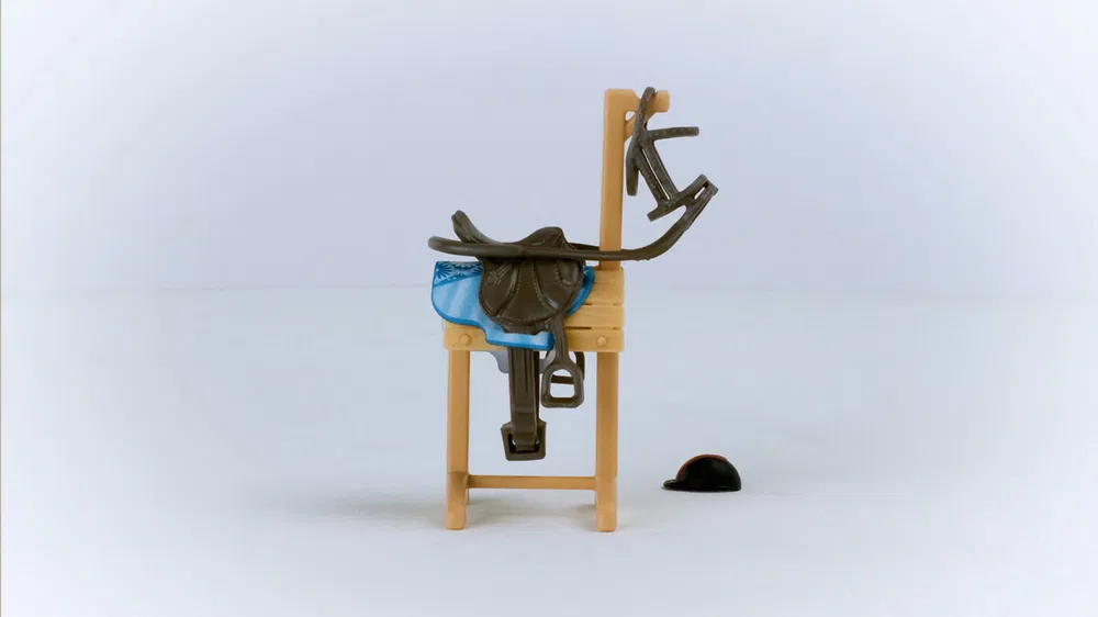 Schleich Horse Club Satulapukki ja tarvikkeet - Image 2